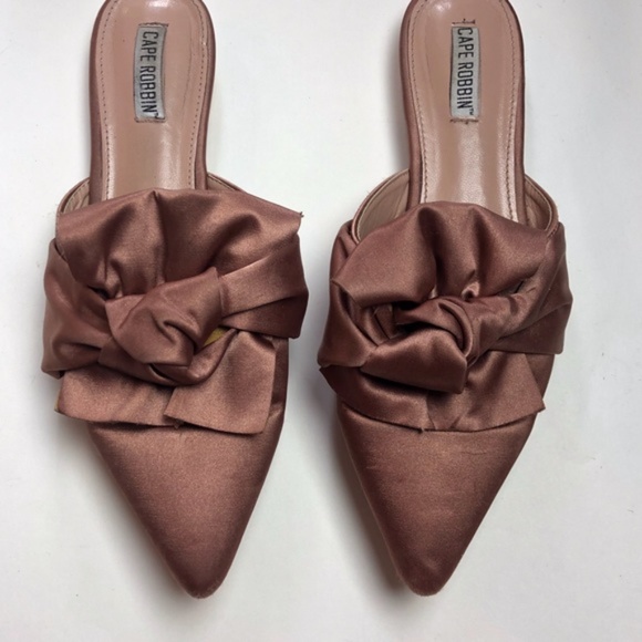 Cape Robbin Rose Gold/Pink Satin Ruffled Mules - Picture 2 of 7